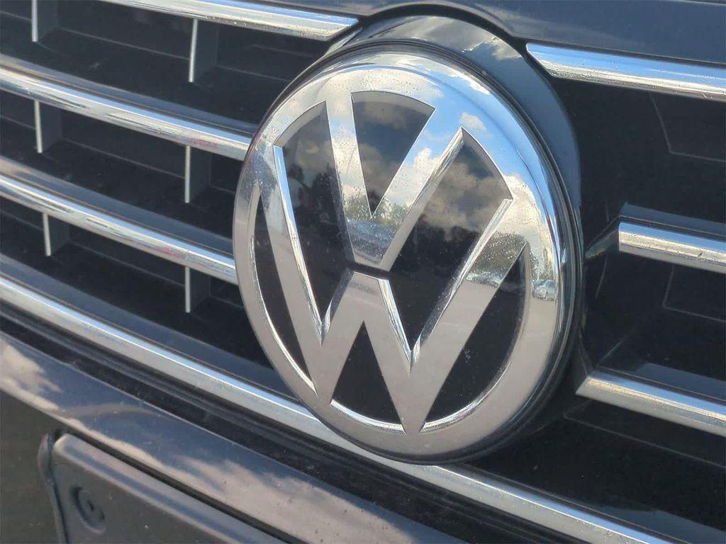 used 2017 Volkswagen Passat car, priced at $9,900