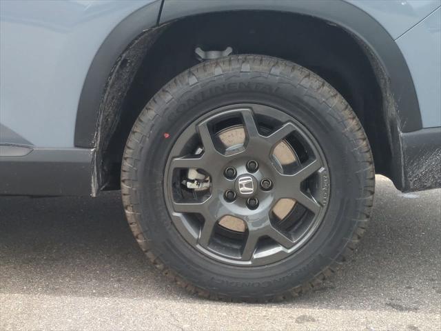 new 2025 Honda Pilot car, priced at $50,792