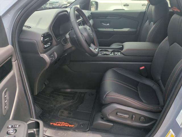 new 2025 Honda Pilot car, priced at $50,792