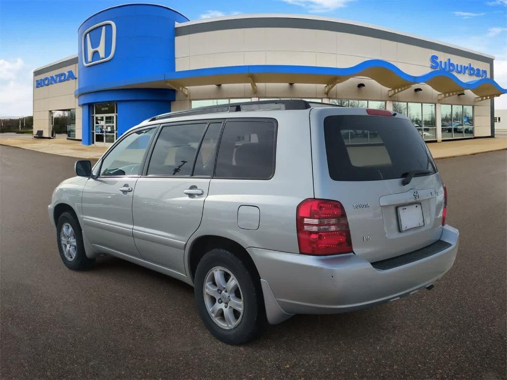 used 2003 Toyota Highlander car, priced at $3,980