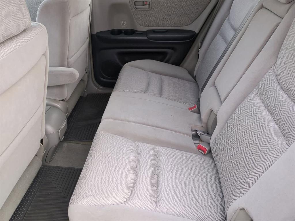used 2003 Toyota Highlander car, priced at $3,980