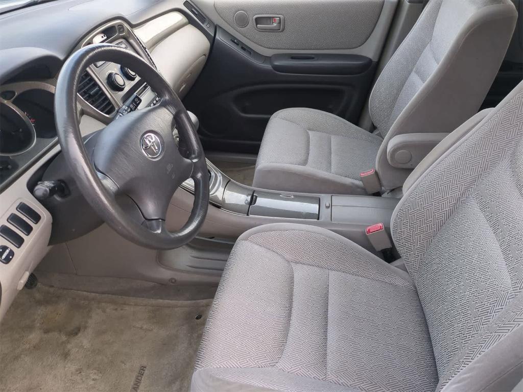used 2003 Toyota Highlander car, priced at $3,980