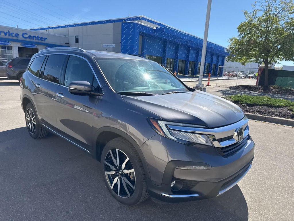 used 2022 Honda Pilot car, priced at $37,000