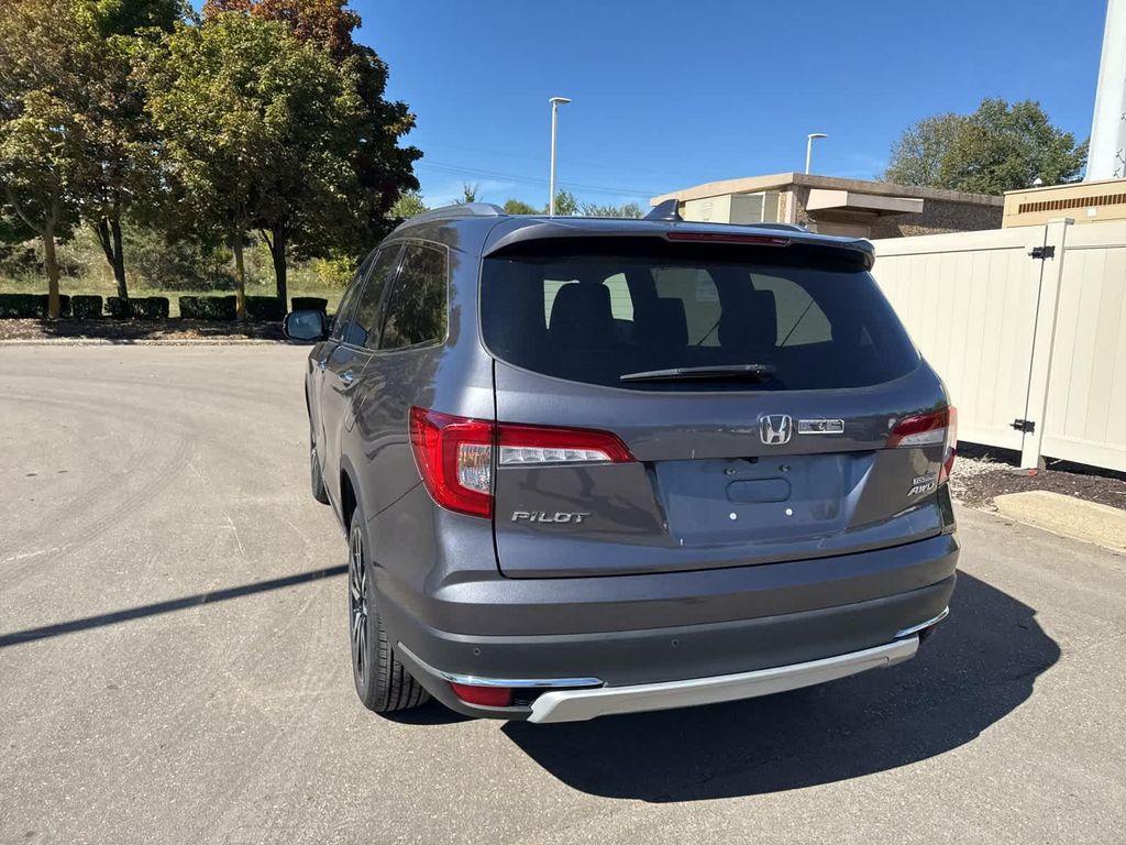used 2022 Honda Pilot car, priced at $37,000