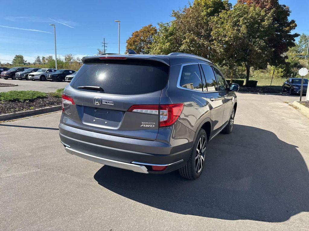 used 2022 Honda Pilot car, priced at $37,000