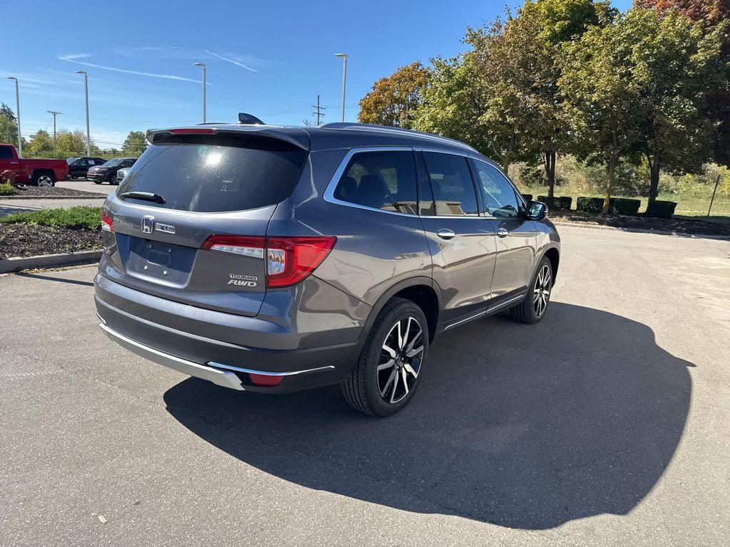 used 2022 Honda Pilot car, priced at $37,000