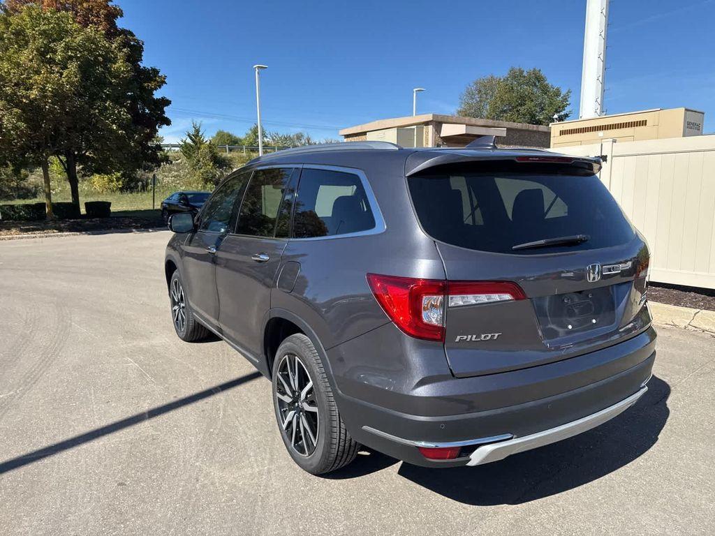 used 2022 Honda Pilot car, priced at $37,000