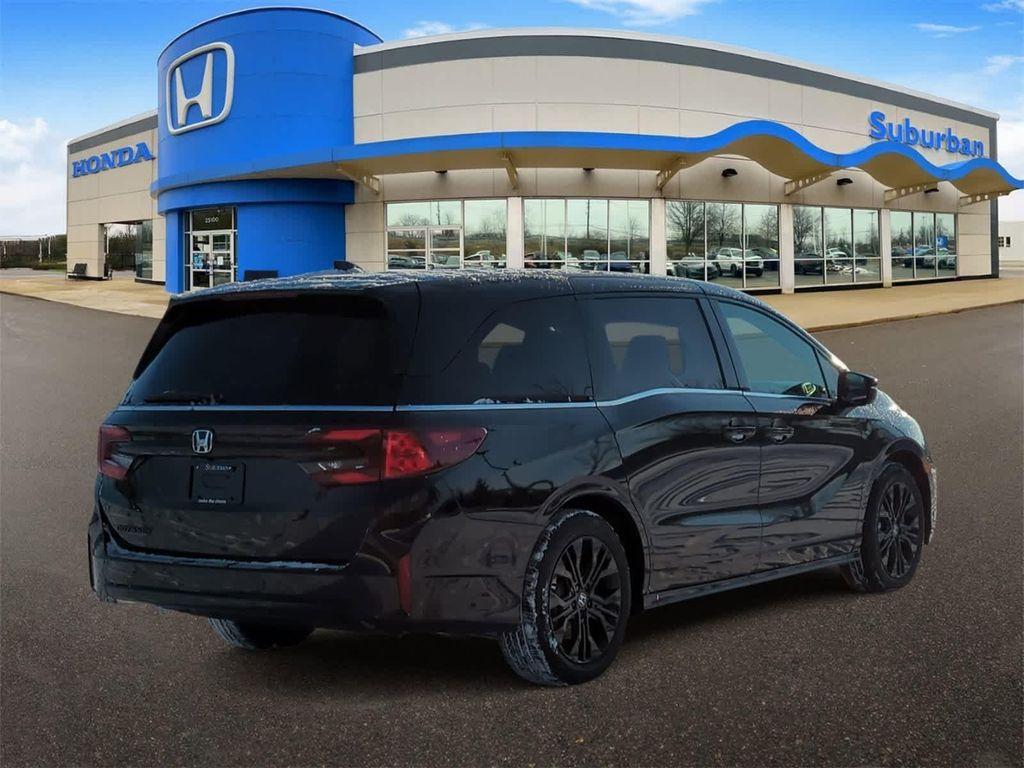 new 2026 Honda Odyssey car, priced at $43,042