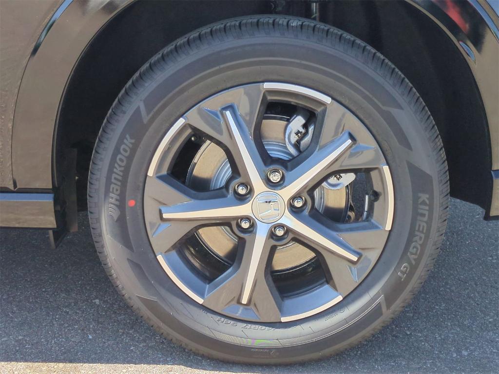 new 2025 Honda HR-V car, priced at $32,395