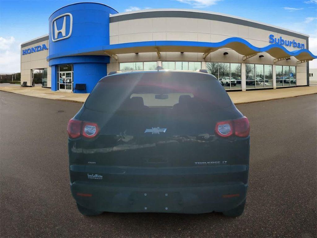 used 2010 Chevrolet Traverse car, priced at $5,135