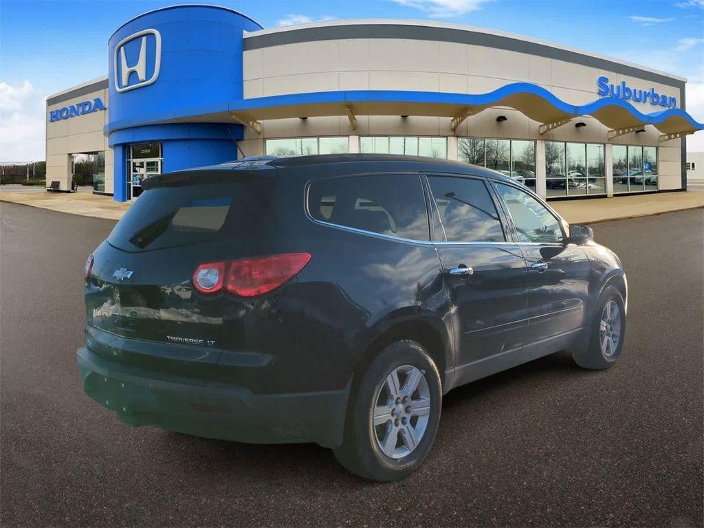 used 2010 Chevrolet Traverse car, priced at $5,135