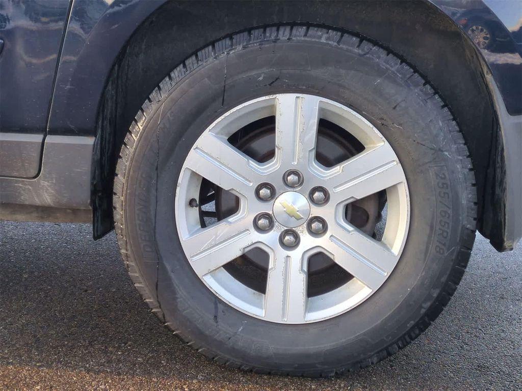 used 2010 Chevrolet Traverse car, priced at $5,135