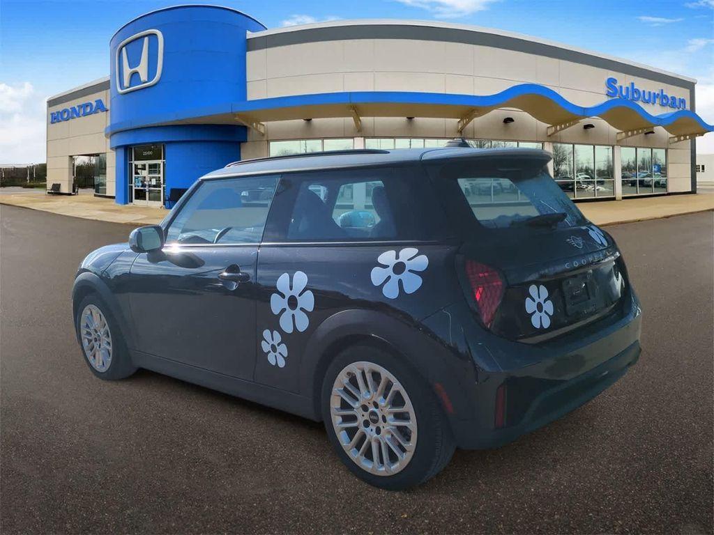 used 2025 MINI Hardtop car, priced at $28,632