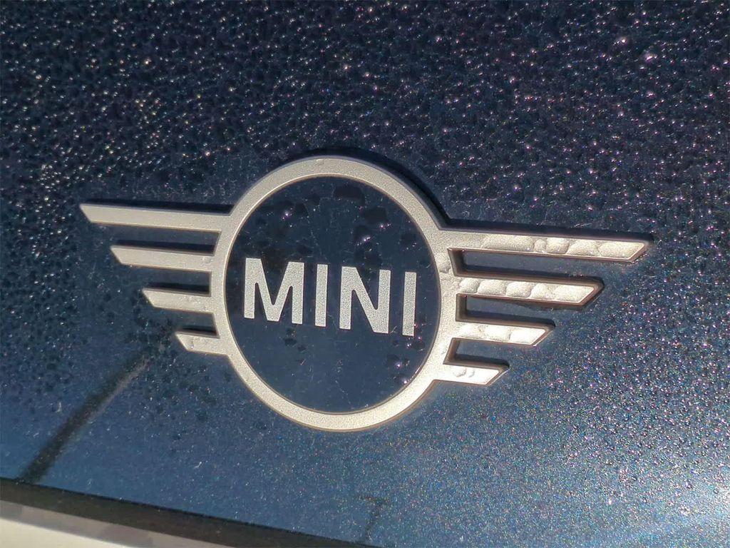 used 2025 MINI Hardtop car, priced at $28,632