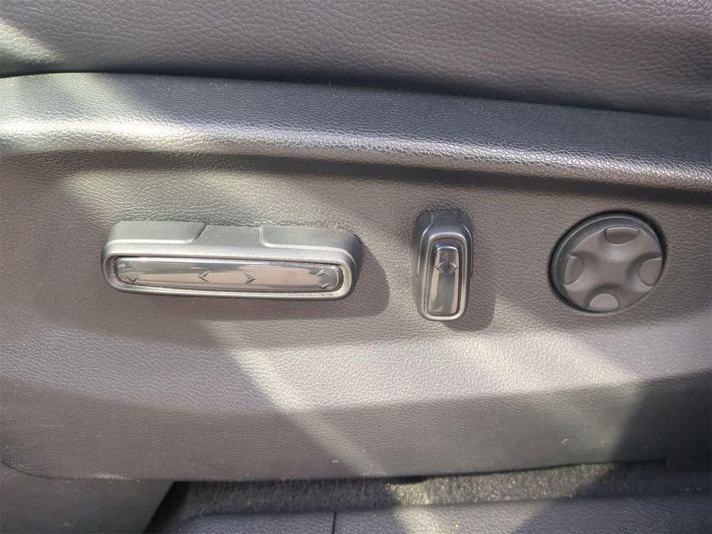 used 2023 Honda Odyssey car, priced at $33,565