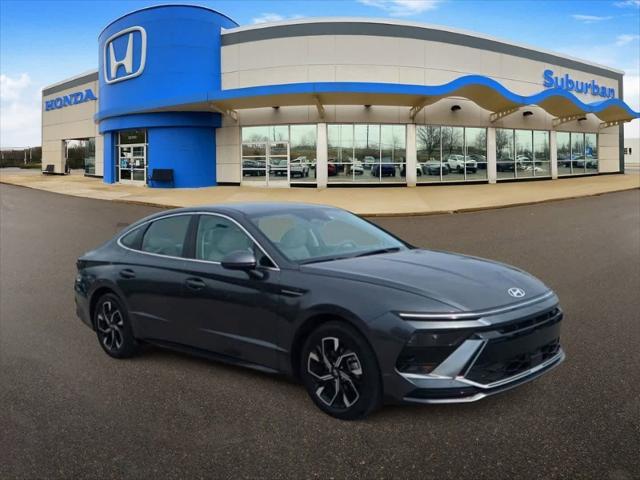 used 2025 Hyundai Sonata car, priced at $24,000