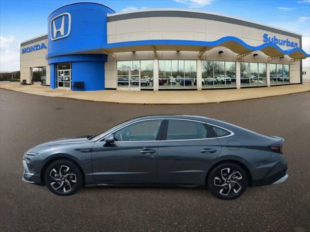 used 2025 Hyundai Sonata car, priced at $24,000