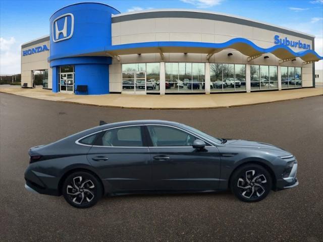 used 2025 Hyundai Sonata car, priced at $24,000
