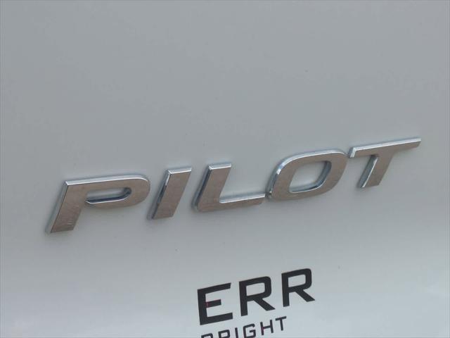used 2022 Honda Pilot car, priced at $30,000