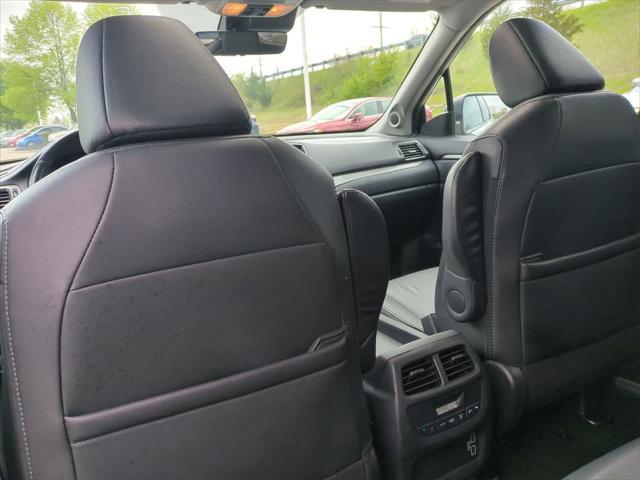 used 2022 Honda Pilot car, priced at $30,000