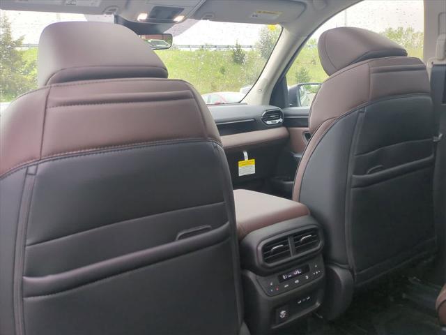 new 2025 Honda Pilot car, priced at $53,985