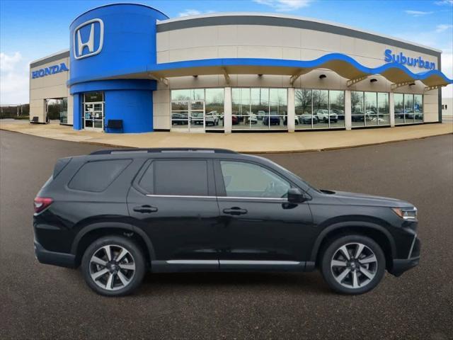 new 2025 Honda Pilot car, priced at $53,985