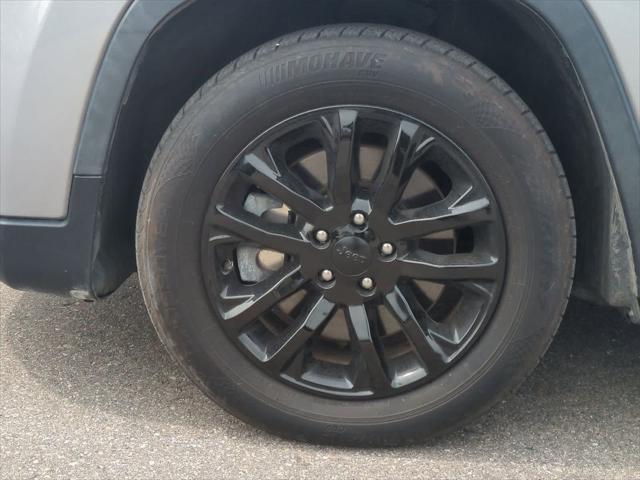 used 2019 Jeep Cherokee car, priced at $16,000