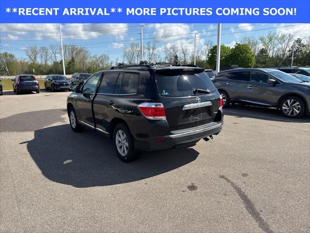 used 2012 Toyota Highlander car, priced at $7,999