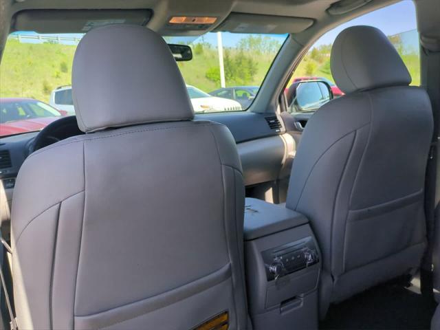 used 2012 Toyota Highlander car, priced at $7,999