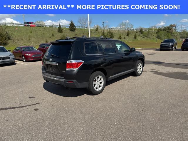 used 2012 Toyota Highlander car, priced at $7,999