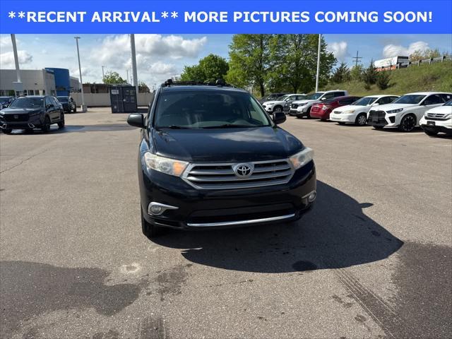used 2012 Toyota Highlander car, priced at $7,999