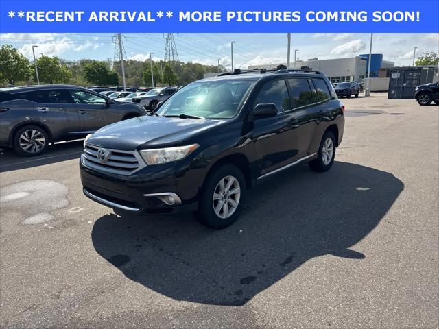 used 2012 Toyota Highlander car, priced at $7,999