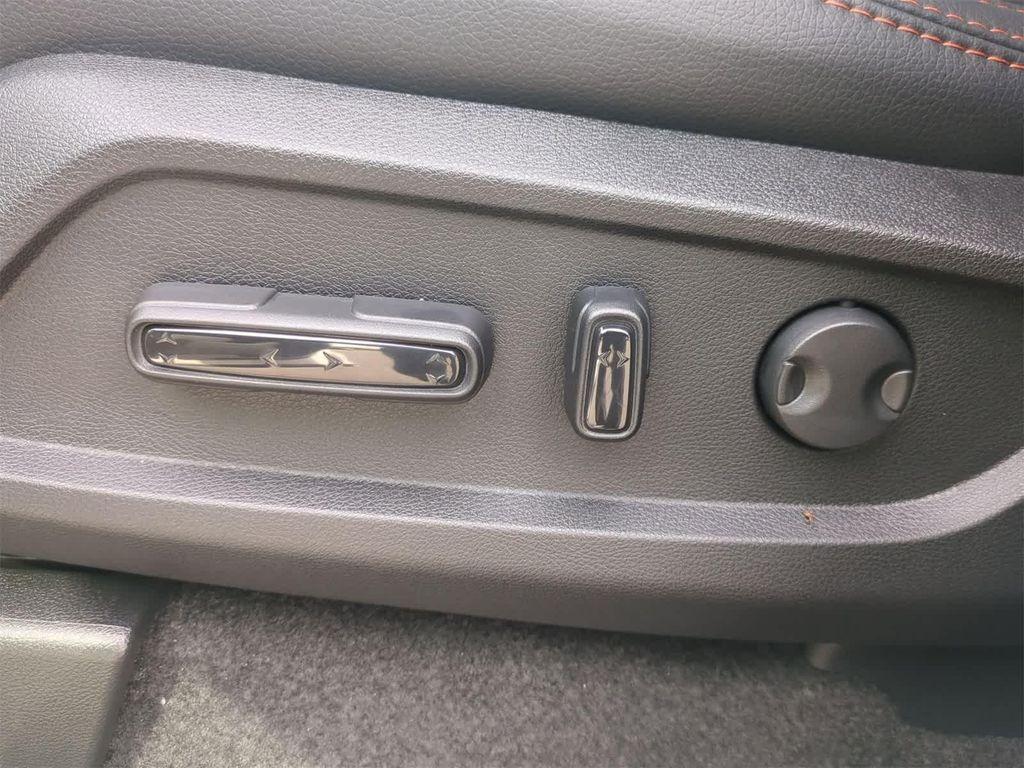 new 2025 Honda Pilot car, priced at $48,359