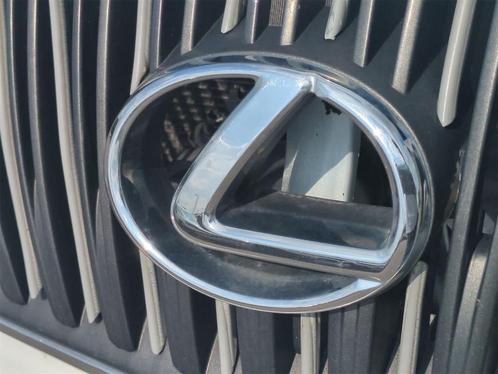 used 2004 Lexus RX 330 car, priced at $6,000