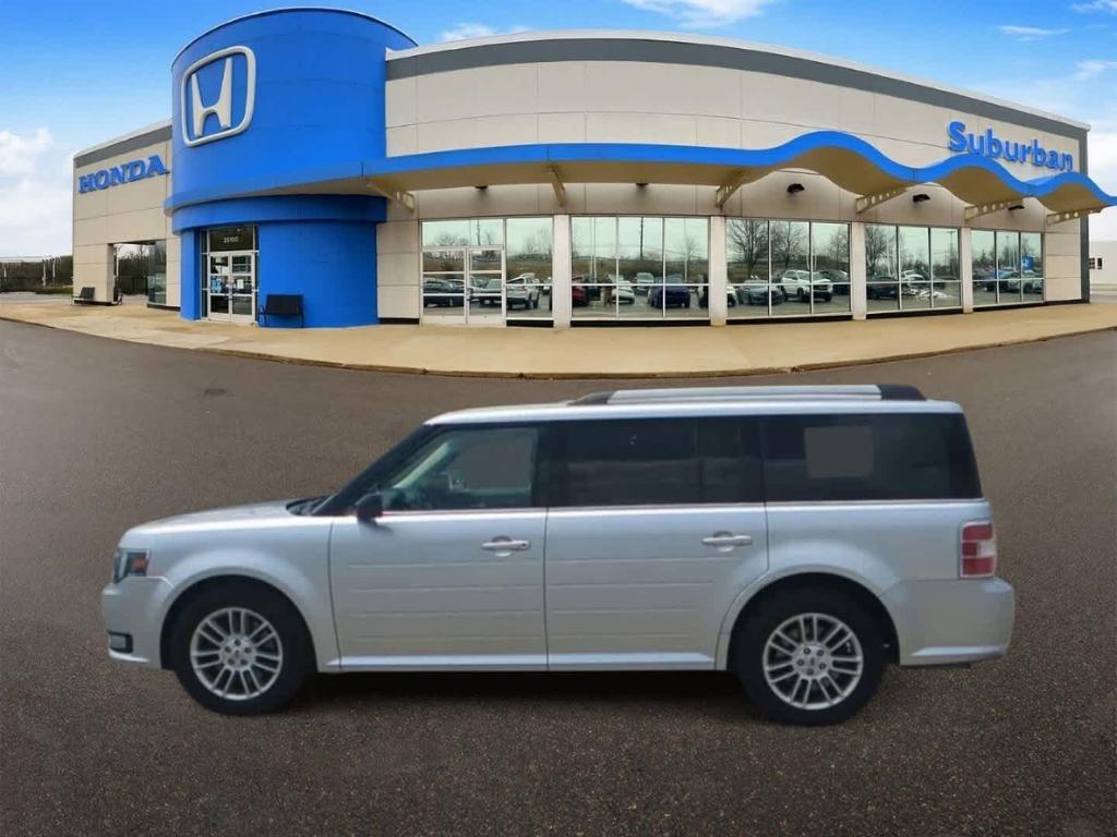 used 2014 Ford Flex car, priced at $9,000