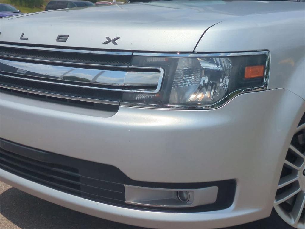 used 2014 Ford Flex car, priced at $9,000