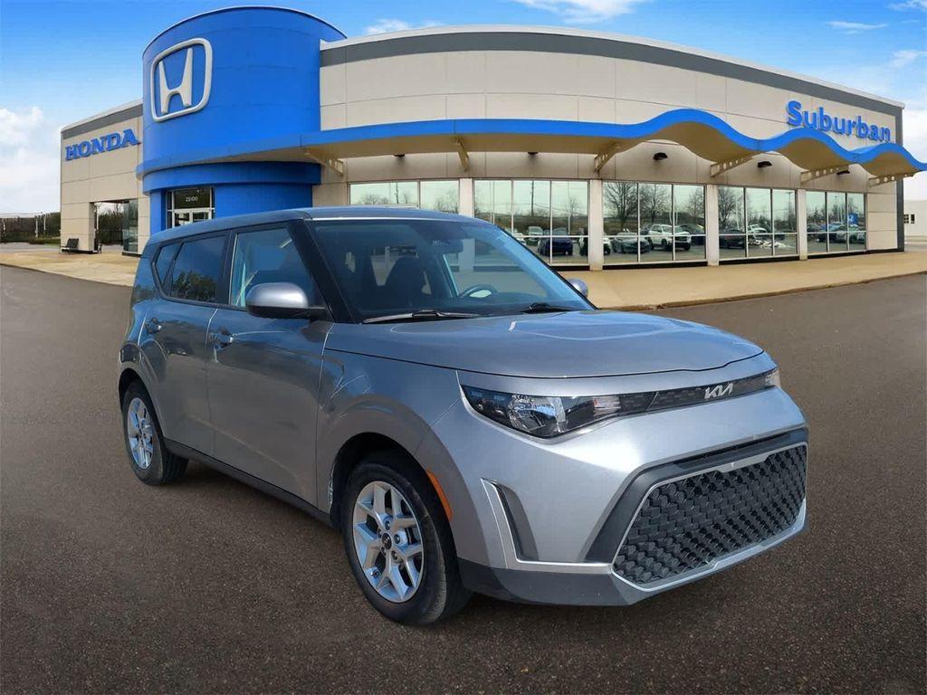 used 2024 Kia Soul car, priced at $16,375