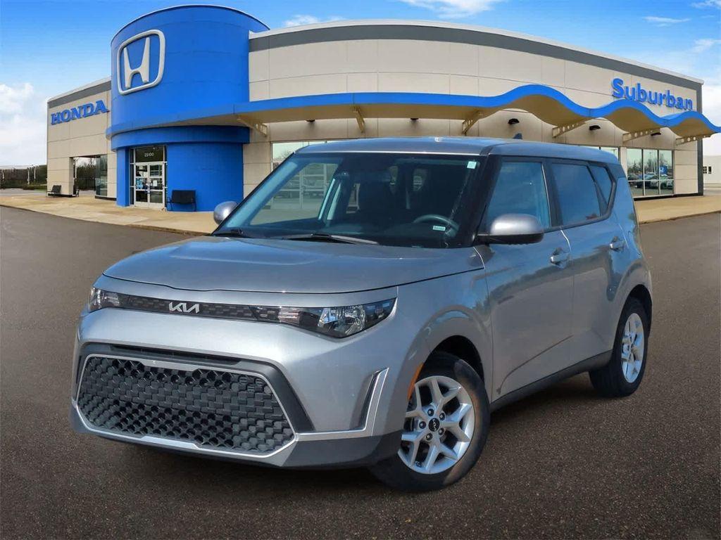 used 2024 Kia Soul car, priced at $17,096