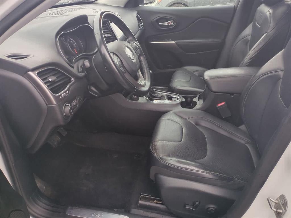used 2019 Jeep Cherokee car, priced at $14,500