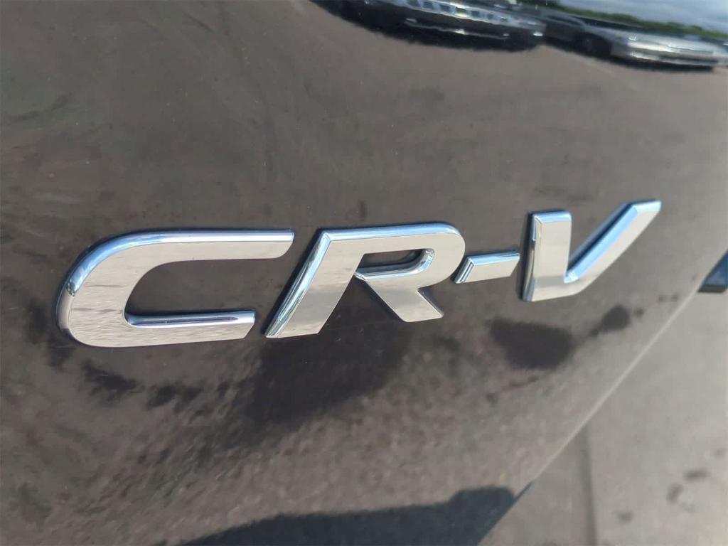 used 2017 Honda CR-V car, priced at $18,000