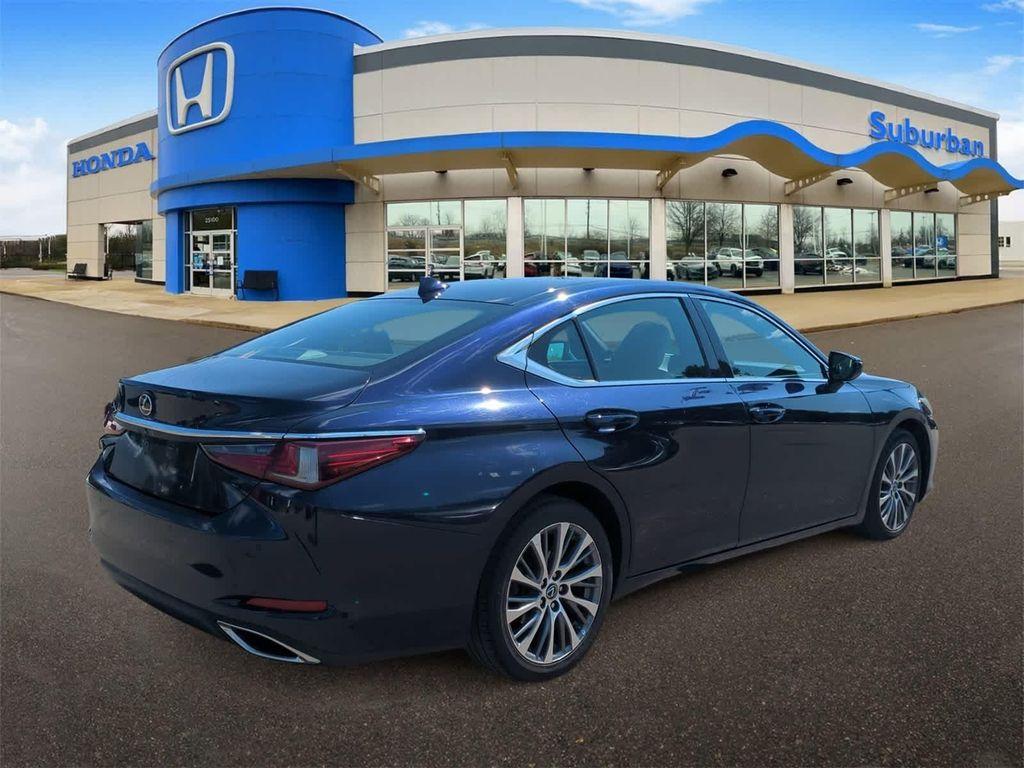 used 2019 Lexus ES 350 car, priced at $26,316