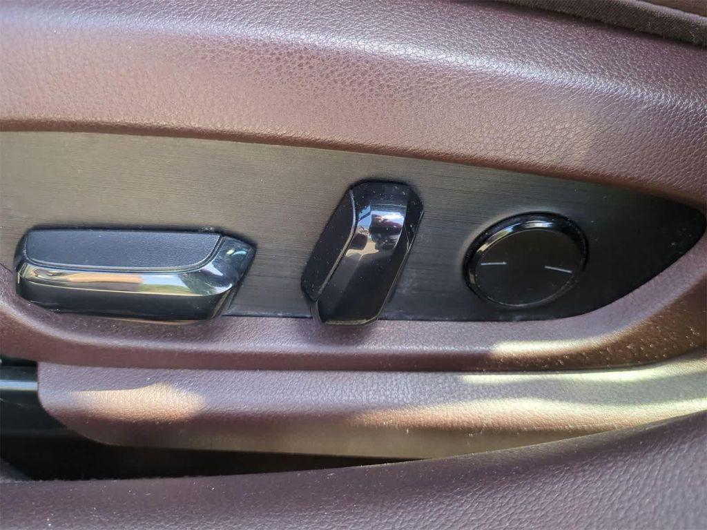 used 2019 Lexus ES 350 car, priced at $26,316