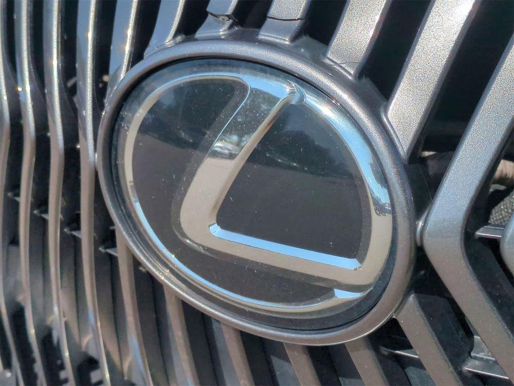 used 2019 Lexus ES 350 car, priced at $26,316