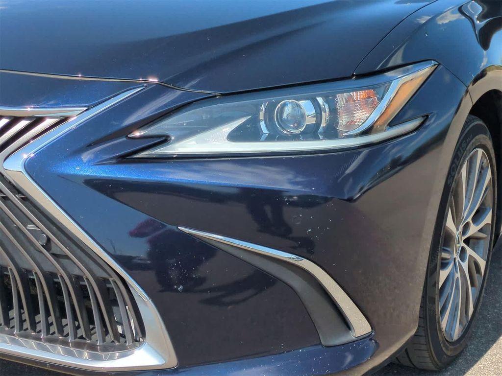 used 2019 Lexus ES 350 car, priced at $26,316