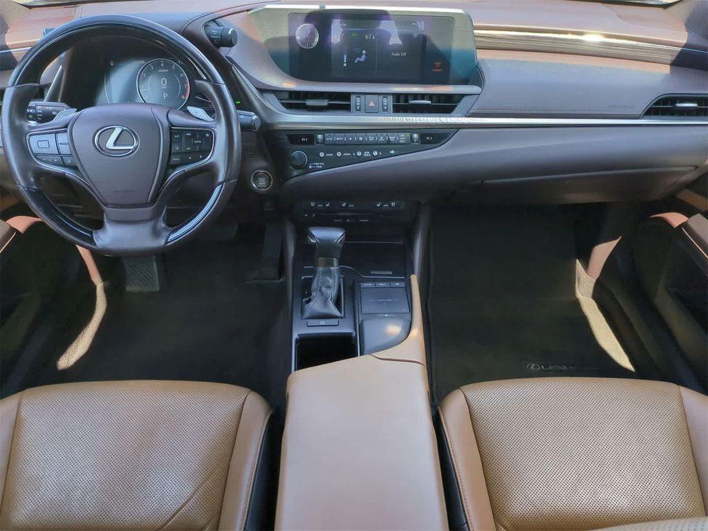 used 2019 Lexus ES 350 car, priced at $26,316