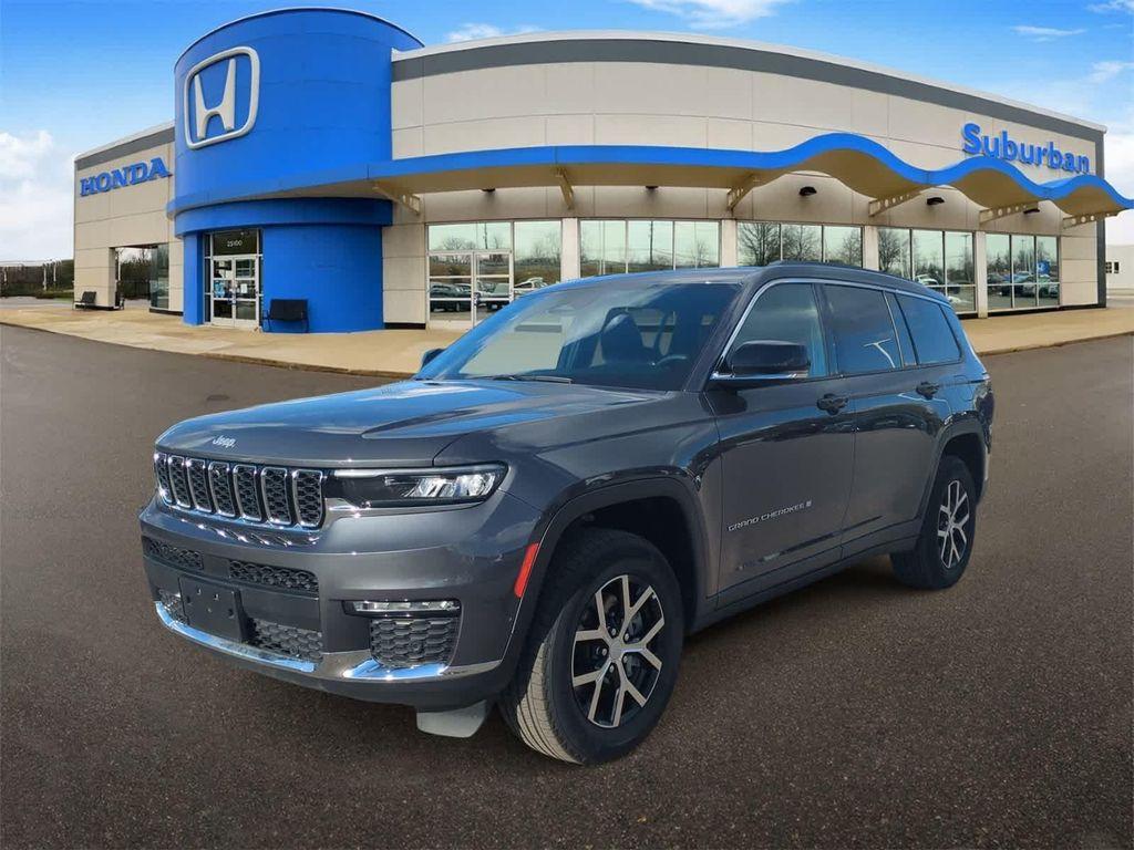 used 2024 Jeep Grand Cherokee L car, priced at $32,408