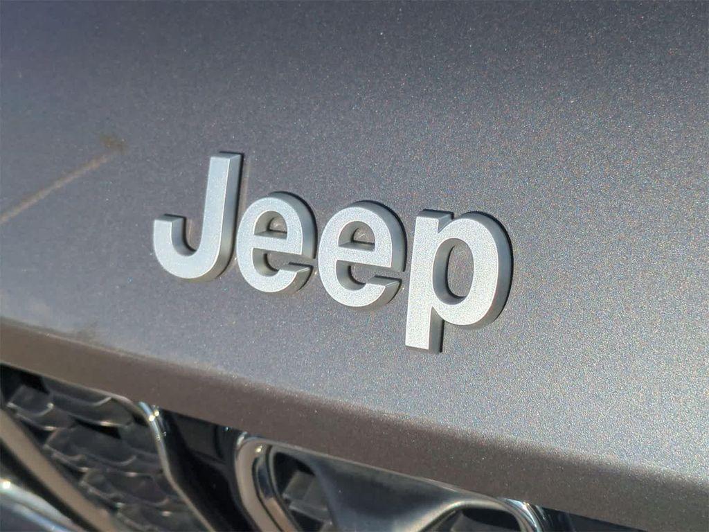 used 2024 Jeep Grand Cherokee L car, priced at $32,408