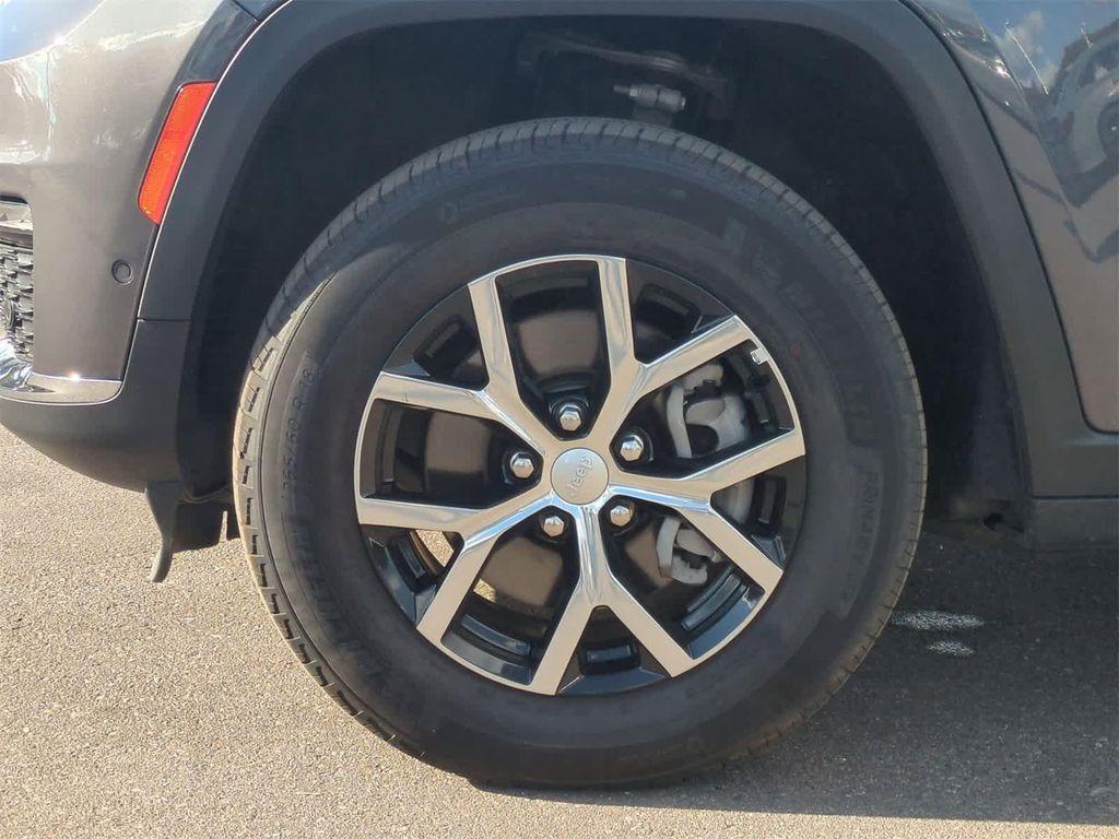 used 2024 Jeep Grand Cherokee L car, priced at $32,408