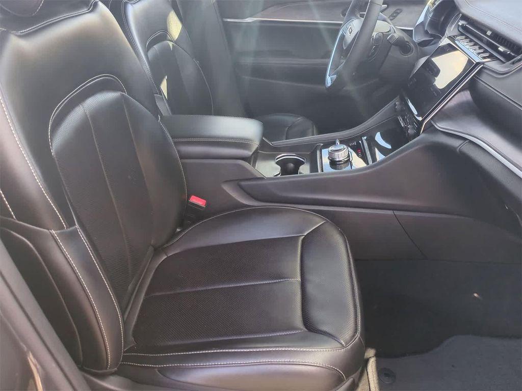 used 2024 Jeep Grand Cherokee L car, priced at $32,408