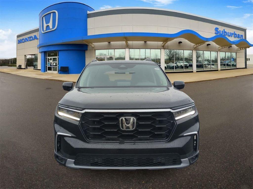 new 2025 Honda Pilot car, priced at $48,500